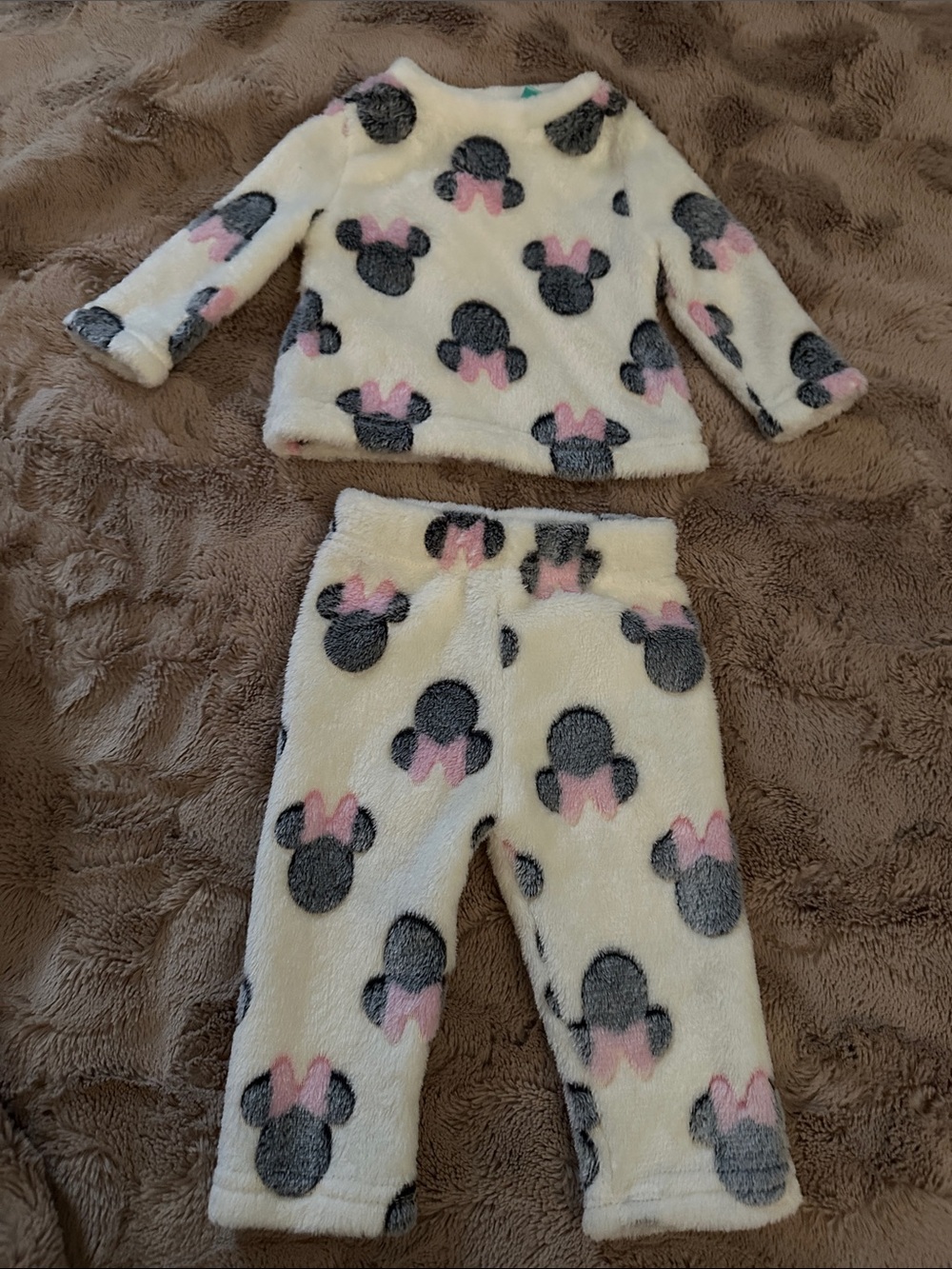 Disney Fuzzy Minnie Mouse Set, 3-6 months